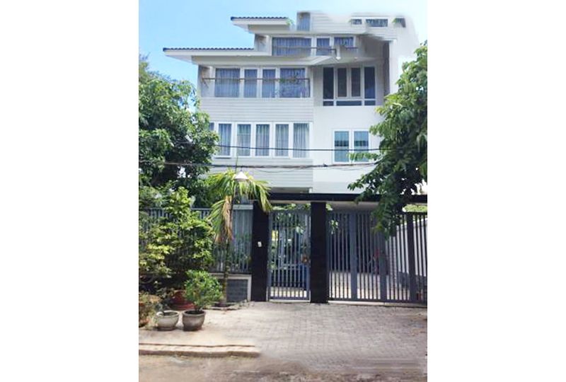 Villa in Compound near Phu My Hung district 7 for rent