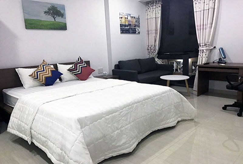 Nice serviced apartment on CMT8 street district 3 for rent