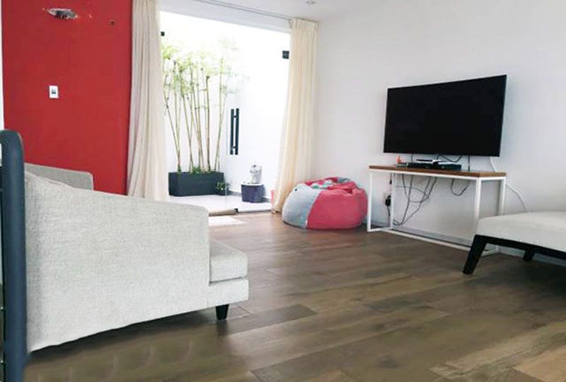 Penthouse in Giai Viet Building district 8 for rent