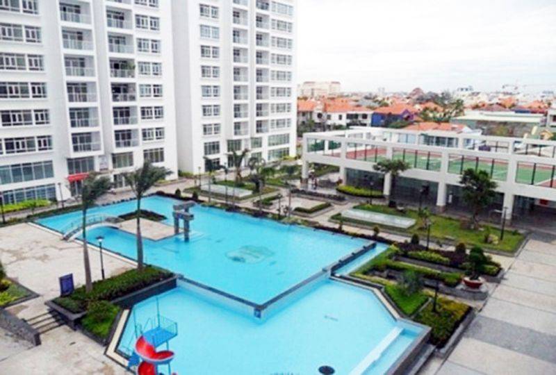 Penthouse in Giai Viet Building district 8 for rent