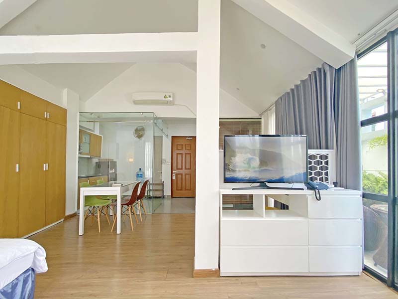 Elegant serviced apartment in district 4 for rent