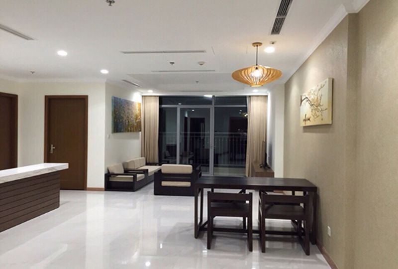 3 bedroom apartment in Vinhomes Central Park Binh Thanh district for rent