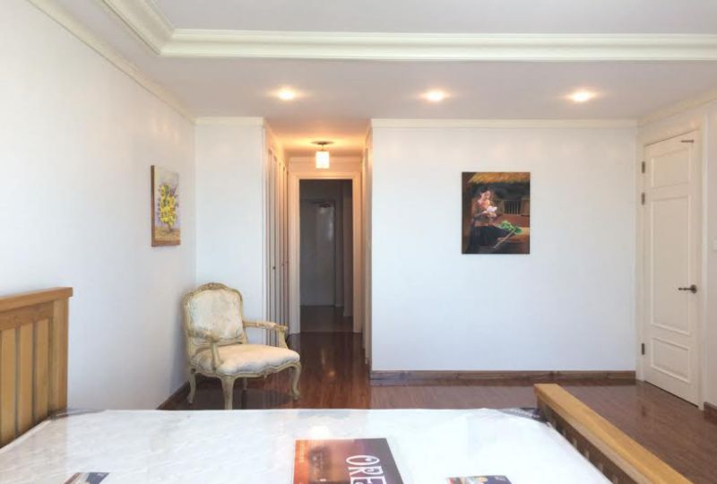 Penthouse apartment on Cantavil Hoan Cau in Binh Thanh District for rent