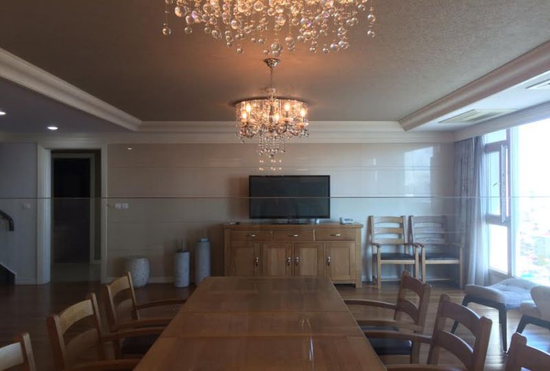 Penthouse apartment on Cantavil Hoan Cau in Binh Thanh District for rent