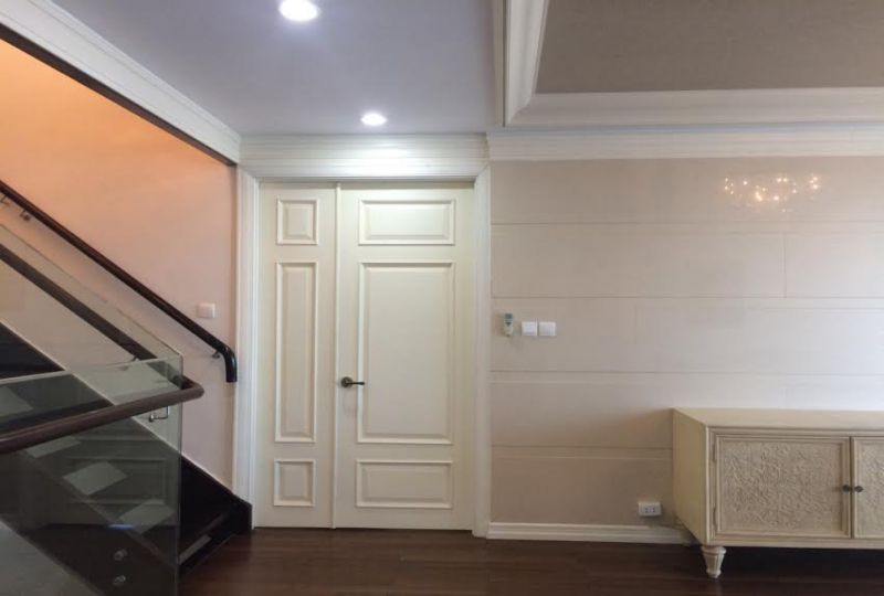 Penthouse apartment on Cantavil Hoan Cau in Binh Thanh District for rent