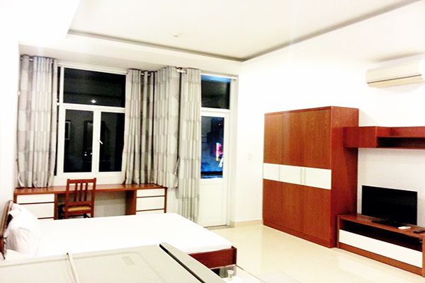 Nice serviced apartment at Tran Binh Trong street in distric 5 for rent