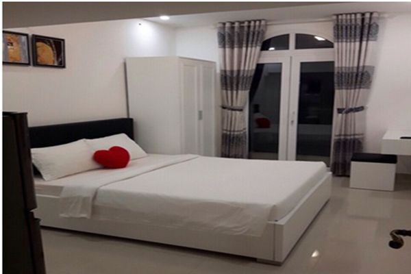 Nice studio on Nguyen Binh Khiem street Ben Nghe ward district 1 for rent