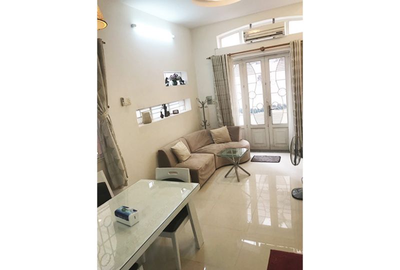 Cozy serviced apartment on Nguyen Van Lac street Binh Thanh district for rent.