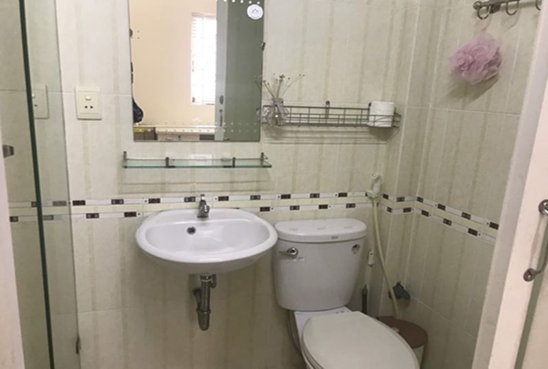 Cozy serviced apartment on Nguyen Van Lac street Binh Thanh district for rent.