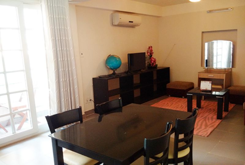 1 bedroom serviced apartment on Huynh Van Banh st Phu Nhuan for rent