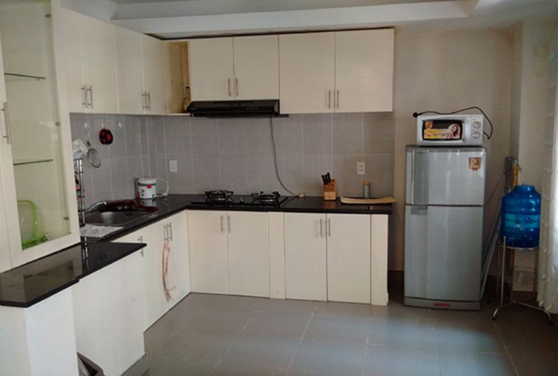 1 bedroom serviced apartment on Huynh Van Banh st Phu Nhuan for rent