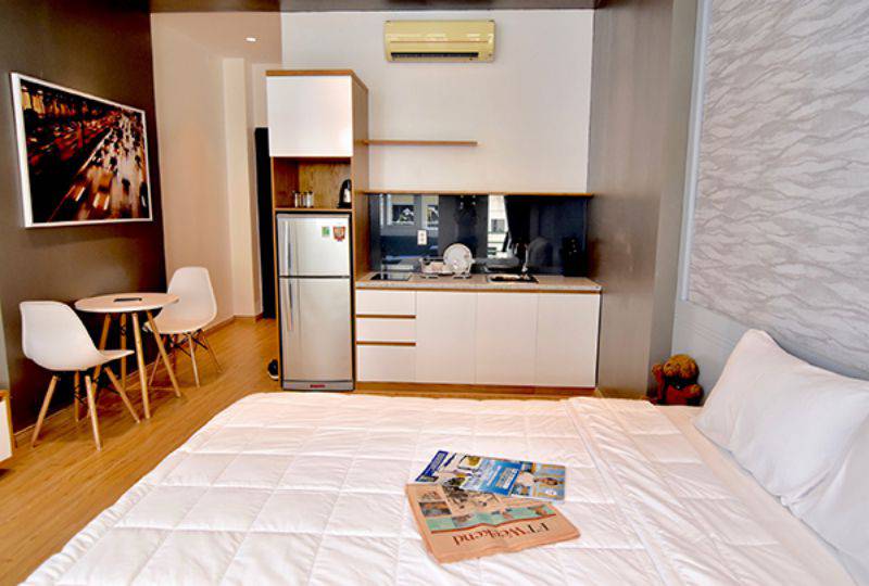 Nice serviced apartment near Ben Thanh Market for rent