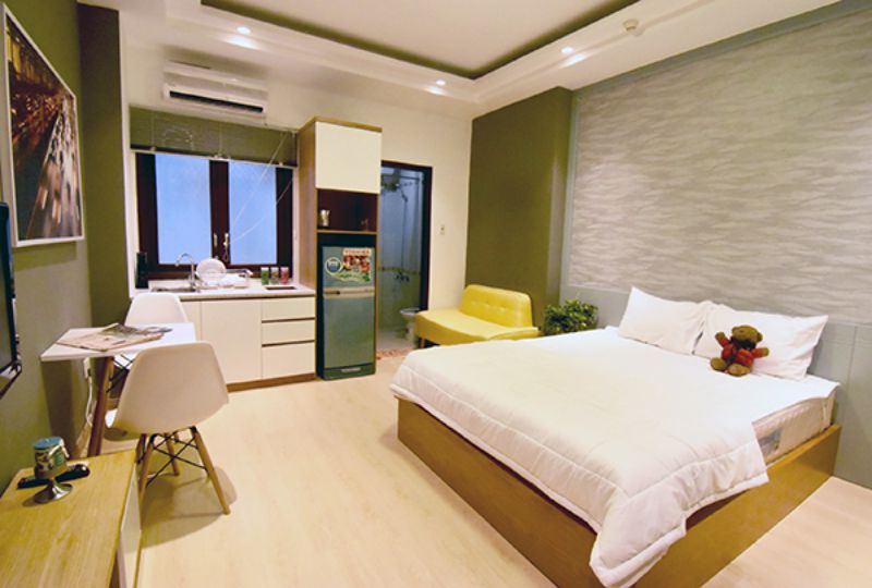 Nice serviced apartment near Ben Thanh Market for rent