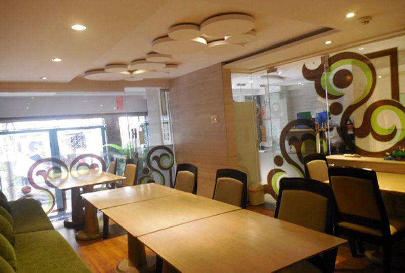Elegant Serviced apartment on Nam Ki Khoi Nghia street district 3 for Lease
