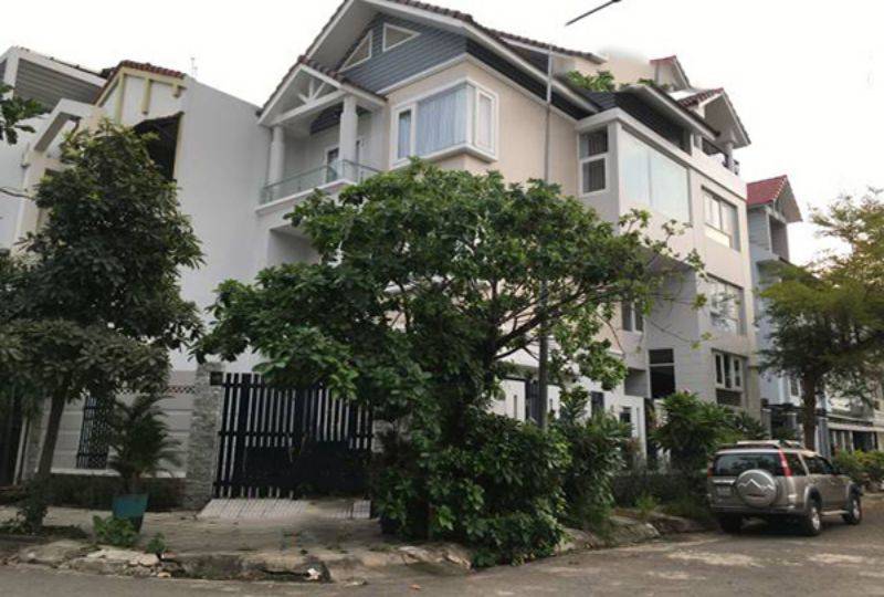 Nice villa in Song Giong An Phu ward district 2 for rent