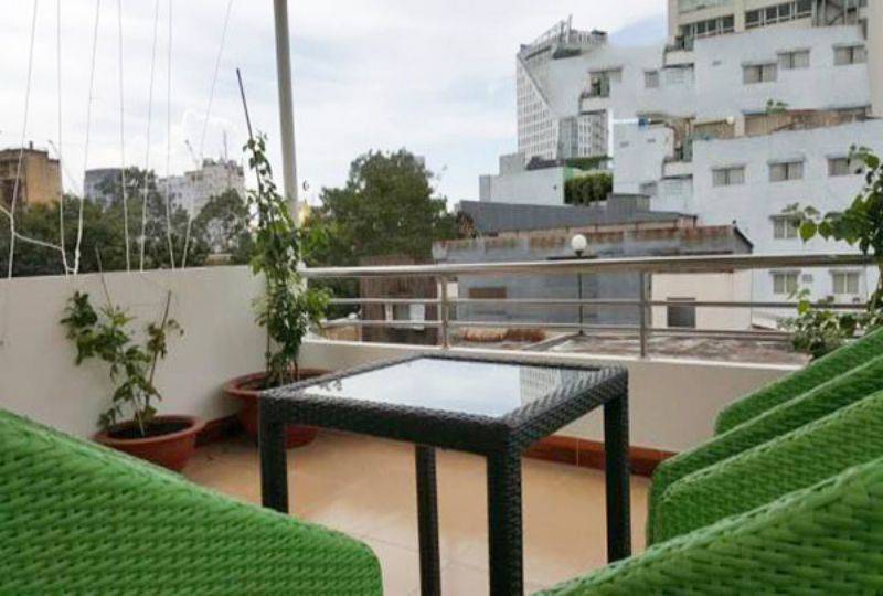 Nice house on Nam Ky Khoi Nghia street, district 1for rent