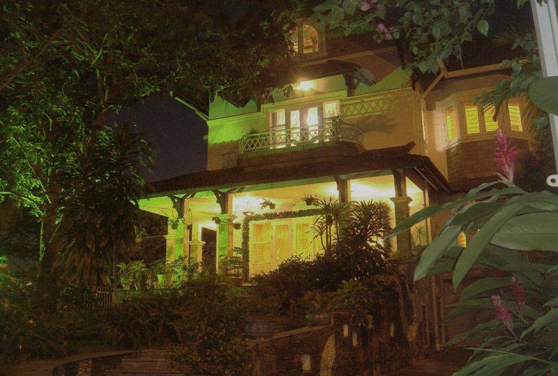 Luxury villa in Thao Dien area near Saigon river district 2 for rent