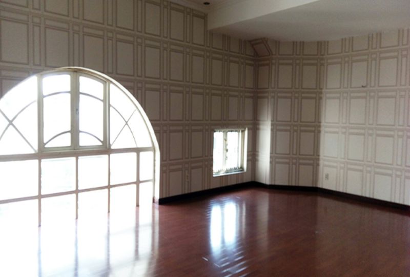 Nice villa near An Phu supermaket Thao Dien war district 2 for rent