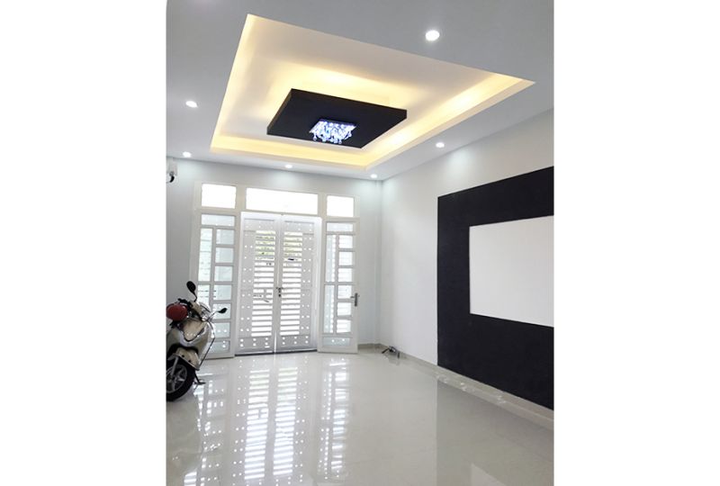 Unfurnished House in district 6 for rent