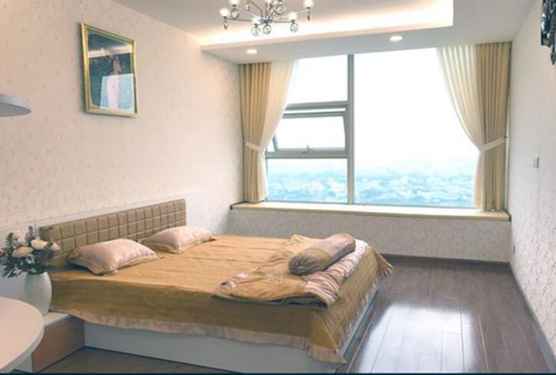 Three bedroom apartment at Lacasa Building district 7 for lease