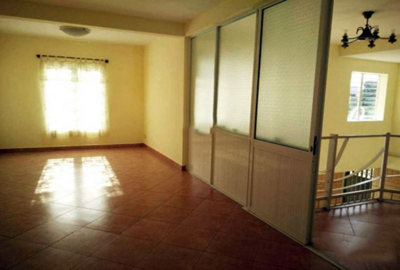 Mini villa on Nguyen U Di street, Thao Dien ward for leasing
