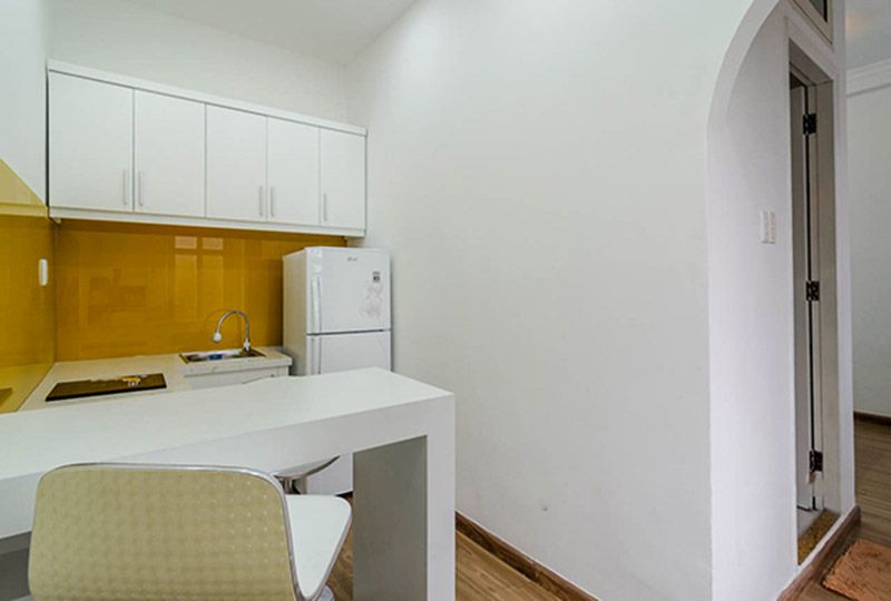 Nice studio apartment for lease in quiet alley Le Van Sy street Phu Nhuan district HCMC