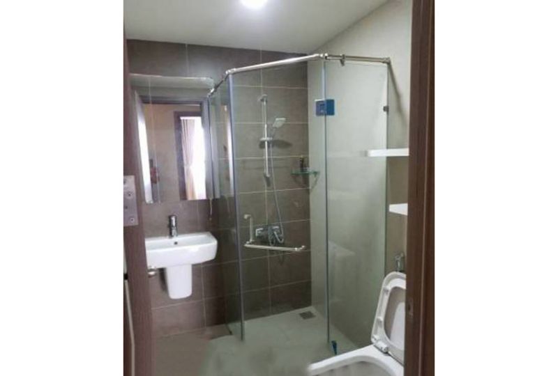 Two bedroom apartment in Lexington Residence Building for rent