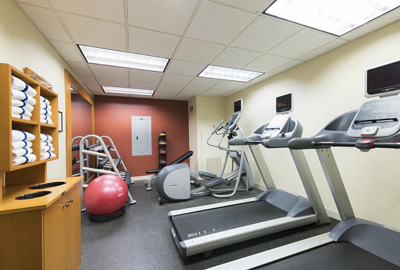 Two bedroom apartment in Lexington Residence Building for rent