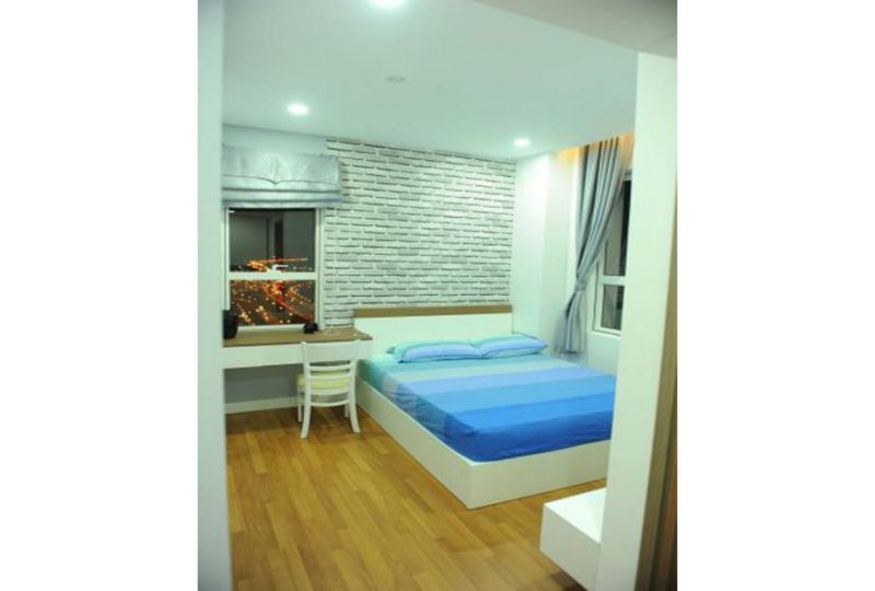 Three bedroom apartment at Lexington Residence Building for now leasing