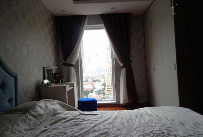 Two bedroom apartment in Thu Thiem Sky Building for leasing 
