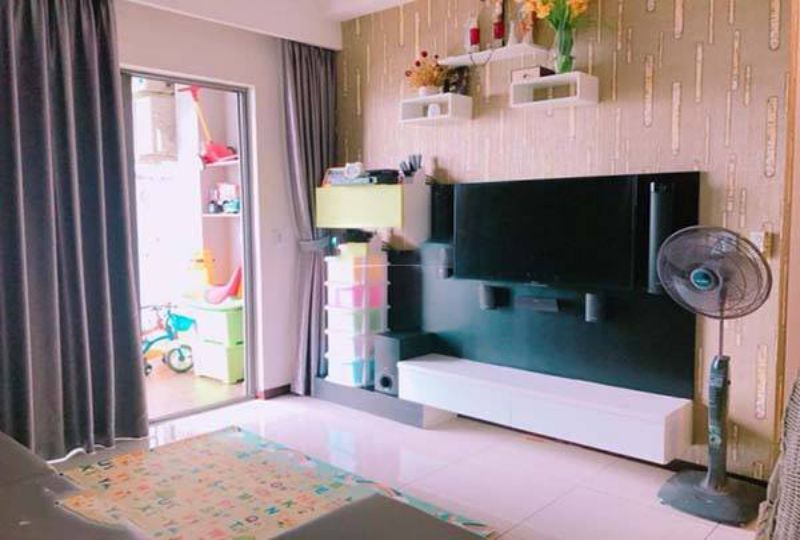 Two bedroom apartment in Docklands building for now leasing