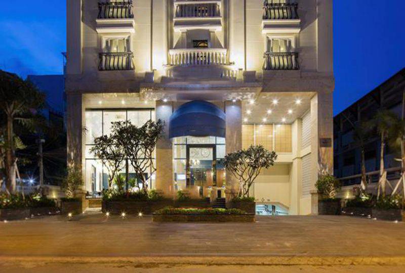 Luxury Serviced apartment on district 3 Dien Bien Phu street for rent