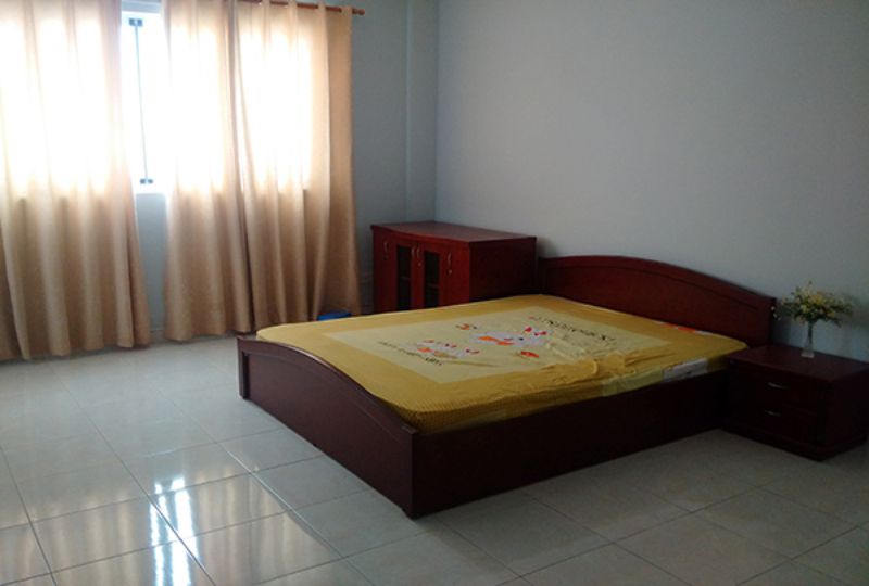 Apartment for rent in district 1 Central Garden building Vo Van Kiet street