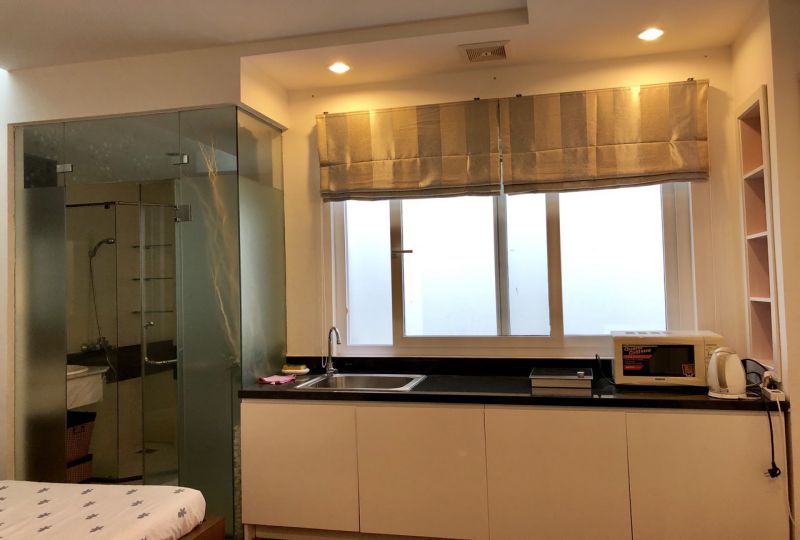 Studio serviced apartment for lease on Nguyen Dinh Chieu District 1 HCMC
