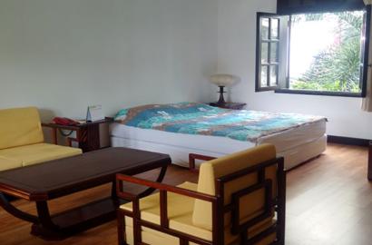 Serviced Apartment for rent near Nguyen Van Troi street , Phu Nhuan District , HCMC.  