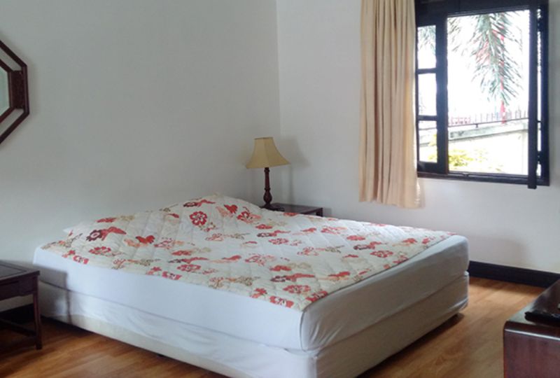 Serviced Apartment for rent near Nguyen Van Troi street , Phu Nhuan District , HCMC.  
