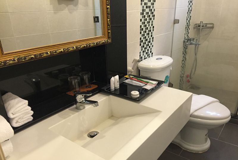 One bedroom serviced apartment for rent on Hai Ba Trung street district 3