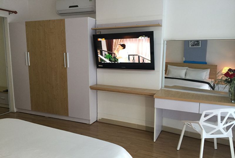 One bedroom service apartment for rent on Calmette street district 1