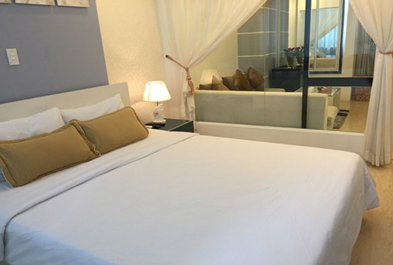 Nice  service apartment for lease on Calmette street district 1 Saigon center