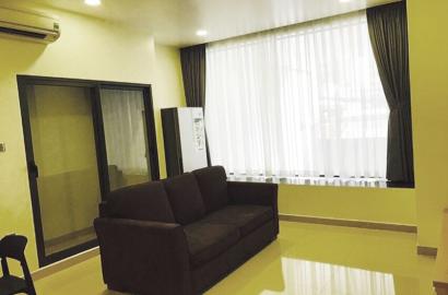 2 bedroom serviced apartment at Lam Son street Phu Nhuan dist for rent