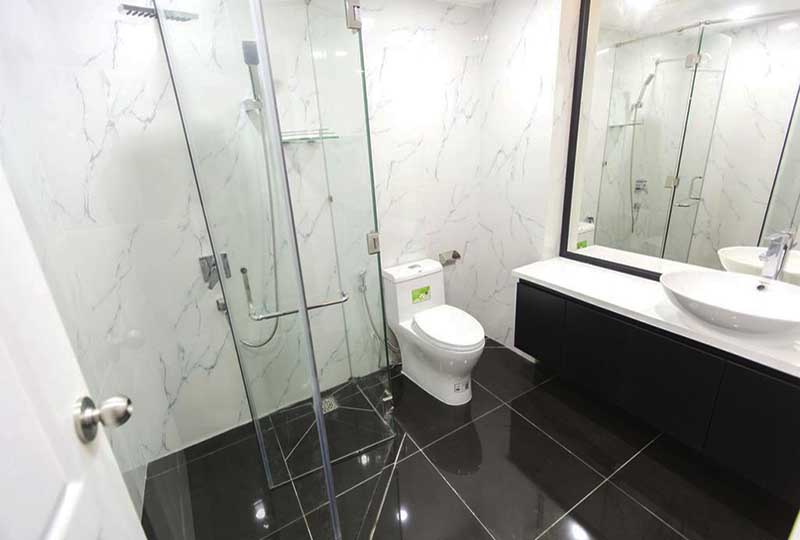 Elegant service apartment in Phu Nhuan District for rent