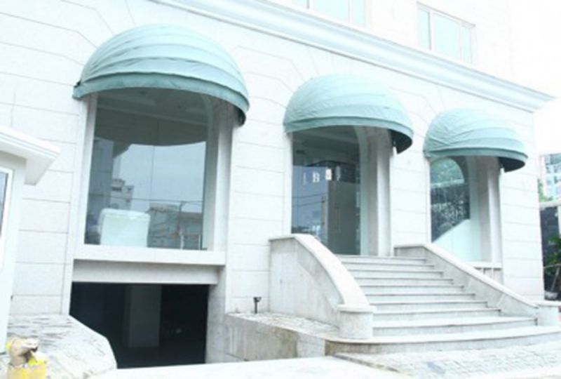 Nice serviced apartment for lease on Nguyen Van Troi street Phu Nhuan