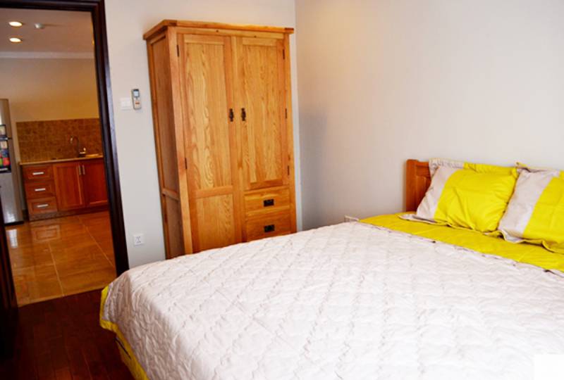 2 bedroom serviced apartment in Phu Nhuan dist Saigon city center for rent