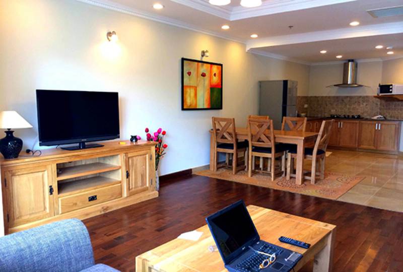 2 bedroom serviced apartment in Phu Nhuan dist Saigon city center for rent