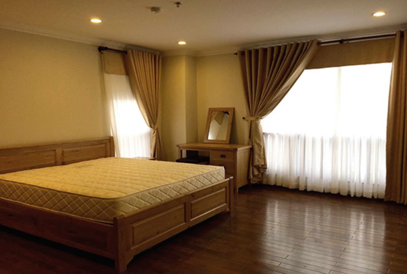 Now leasing a two bedroom serviced apartment in Phu Nhuan district HCM