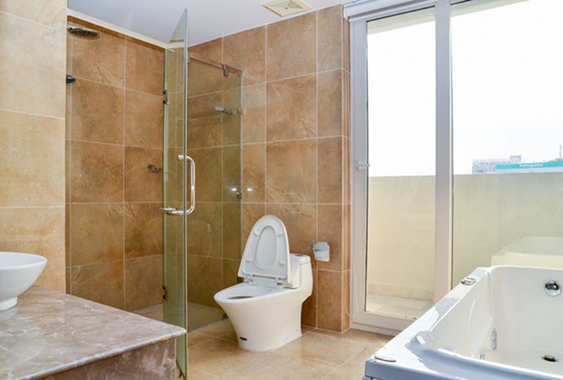 Three bedroom serviced apartment in Phu Nhuan Urban district for rent 