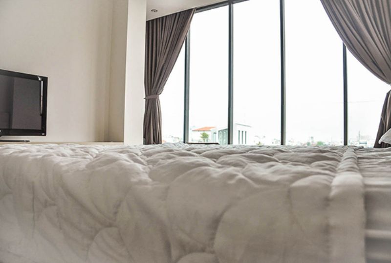 Luxury three bedroom serviced apartment in Phu Nhuan district for lease
