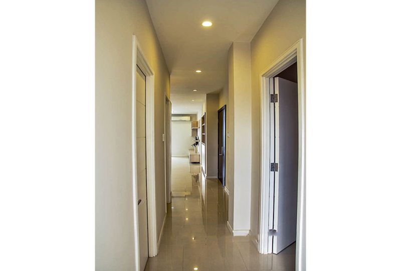 Luxury three bedroom serviced apartment in Phu Nhuan district for lease