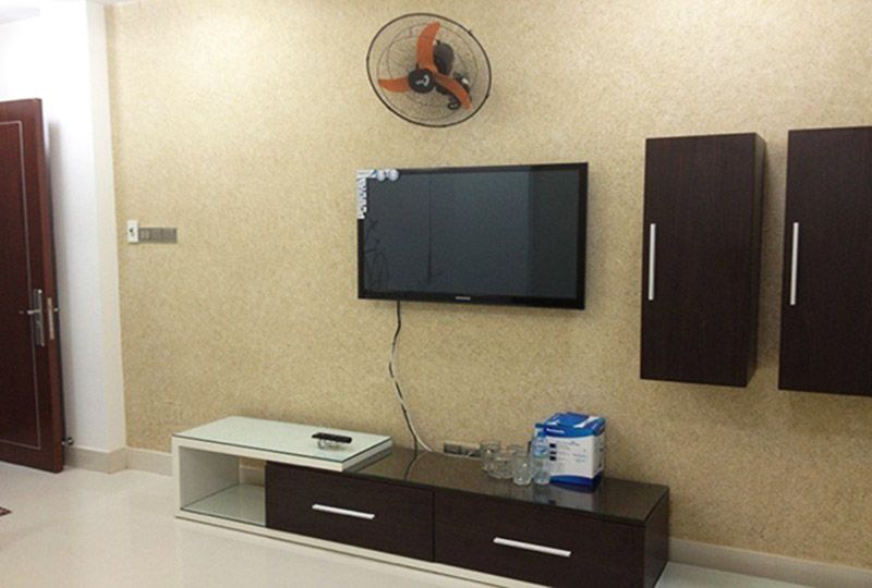 Studio serviced apartment for lease on Le Van Sy street district 3 HCMC