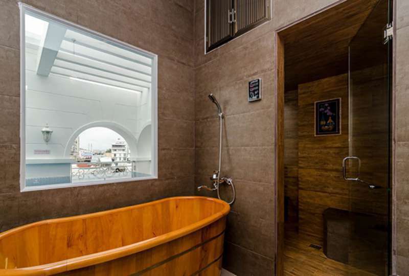 Brandnew Saigon apartments for rent on Hoang Dieu street - Phu Nhuan